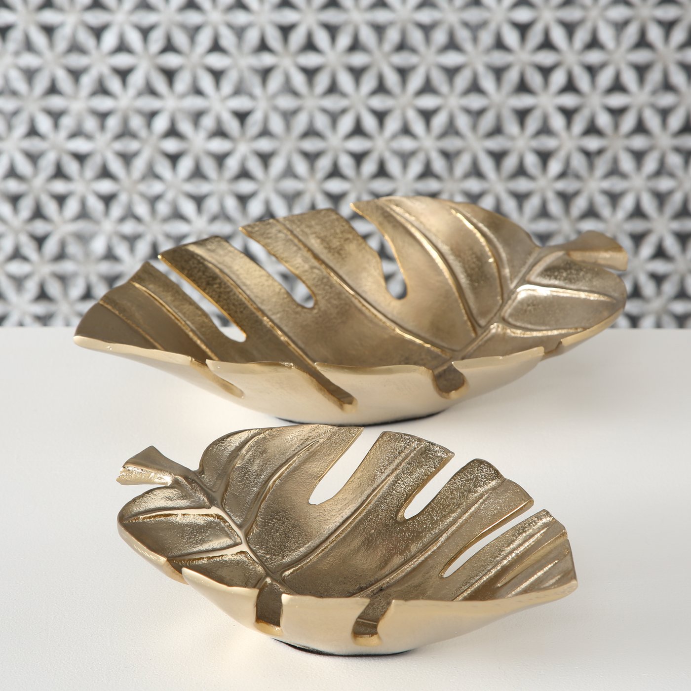 B MONSTERA Gold design Table decoration
